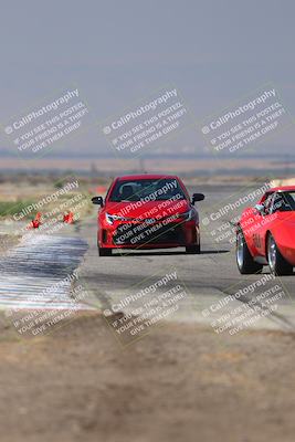 media/Sep-20-2025-Extreme Speed (Sat) [[1fcc23683c]]/Orange (Mid Intermediate)/Session 2 (Sunrise)/